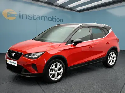 Używany Seat Arona 110 KM (80 kW) 2022 Czerwony SUV
