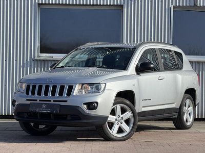 Gebraucht Jeep Compass Sport 156 PS (114 kW) 2012 Bright silver metallic clear c SUV