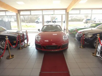 Usata Porsche 911 Carrera 4 Cabriolet 450 CV (330 kW) 2017 Rosso Cabrio