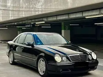 Gebraucht Mercedes E55 AMG AMG 354 PS (260 kW) 1999 Schwarz Limousine