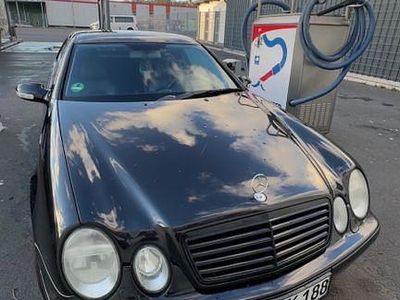 Mercedes CLK320