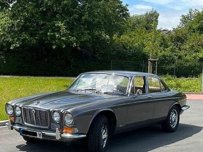 Gebraucht Jaguar XJ6 204 PS (150 kW) 1971 Grau Limousine