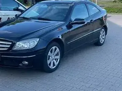 Gebraucht Mercedes CLC200 174 PS (127 kW) 2009 Schwarz Kleinwagen