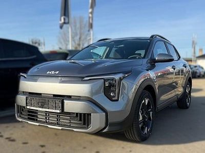 Grau Neu 2025 Kia Stonic Vision SUV | 23.300 € (Fairer Preis)