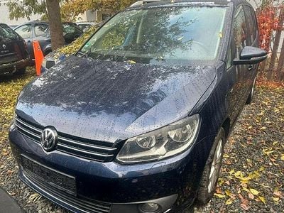 Gebraucht VW Touran Life 105 PS (77 kW) 2014 Blau Van / Kleinbus