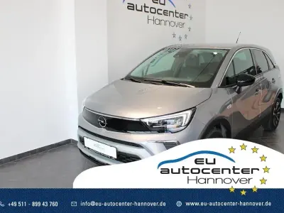 Gebraucht Opel Crossland Elegance 131 PS (96 kW) 2024 Lackierung aluminiumgrau/meta SUV