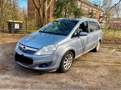 Second-hand Opel Zafira Eco 100 CP (73 kW) 2009 Argintiu Monovolum