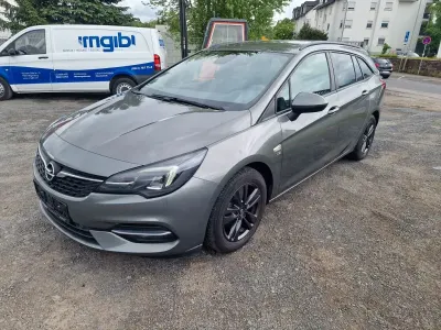 Używany Opel Astra 122 KM (89 kW) 2019 Szary Kombi