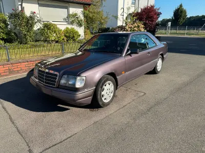 Gebraucht Mercedes C200 136 PS (100 kW) 1996 Andere farben Coupé