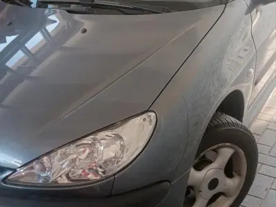 Gebraucht Peugeot 206 75 PS (55 kW) 2006 Silber Kleinwagen