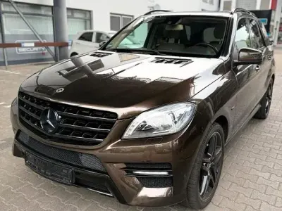 Gebraucht Mercedes ML350 AMG 258 PS (189 kW) 2012 Braun SUV