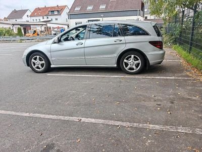Gebraucht Mercedes R320 224 PS (164 kW) 2007 Grau Van / Kleinbus