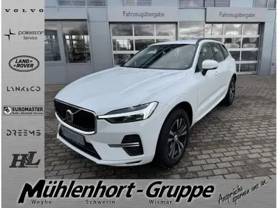 Gebraucht Volvo XC60 Momentum 197 PS (144 kW) 2022 Weiß SUV