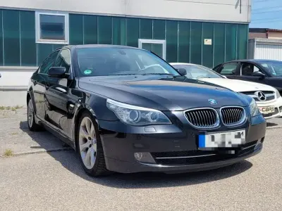 Gebraucht BMW 530 Sport Line 235 PS (172 kW) 2008 Schwarz Limousine