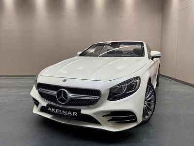 Weiß Gebraucht 2018 Mercedes 560 AMG line Cabrio | 82.500 €