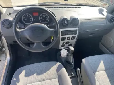 Używany Dacia Logan 87 KM (63 kW) 2006 Złoty Sedan/Limuzyna