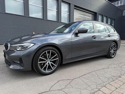Gebraucht BMW 320 Advantage 190 PS (139 kW) 2021 Mineralgrau metallic Kombi