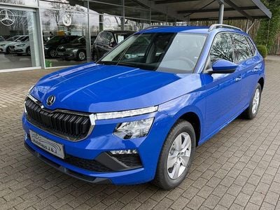 Neu Skoda Kamiq Essence 116 PS (85 kW) 2025 Blau SUV