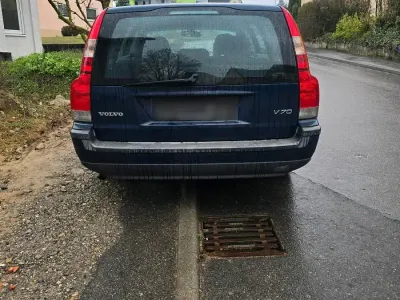 Gebraucht Volvo V70 2001 Blau Kombi