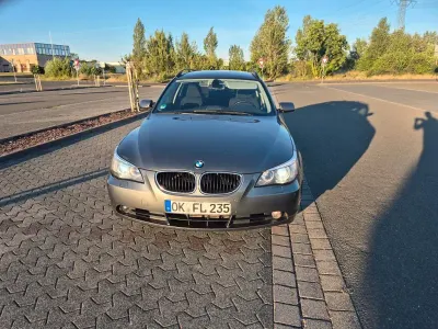Gebraucht BMW 520 163 PS (119 kW) 2006 Grau Kombi