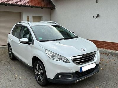 Usata Peugeot 2008 Allure 120 CV (88 kW) 2013 Bianco SUV