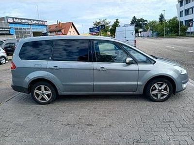 Grau Gebraucht 2008 Ford Galaxy Van / Kleinbus | 3.190 € (Guter Preis)