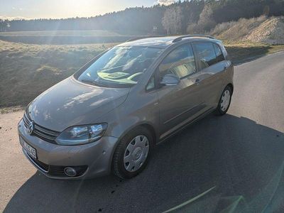 Gebraucht VW Golf Plus Cross Life 122 PS (89 kW) 2013 Grau Van / Kleinbus