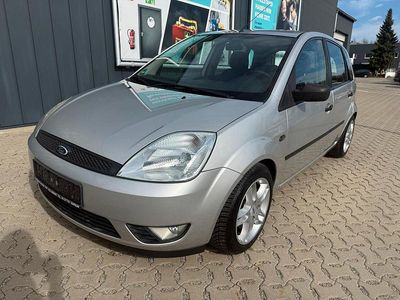 Gebraucht Ford Fiesta 2003 Grau Kleinwagen