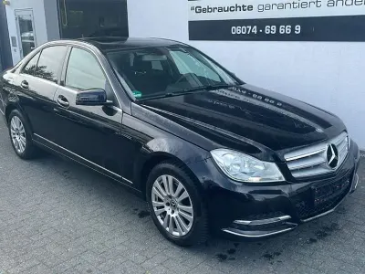 Gebraucht Mercedes C180 156 PS (114 kW) 2013 Schwarz Limousine