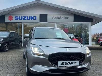 Neu Suzuki Swift Comfort 83 PS (61 kW) 2025 Silber Kleinwagen