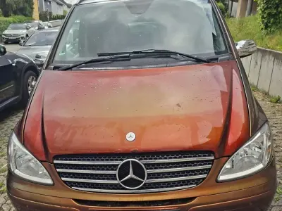Gebraucht Mercedes Viano 204 PS (150 kW) 2007 Rot Van / Kleinbus