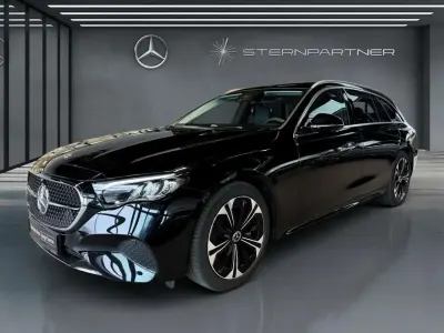 Gebraucht Mercedes E300 Avantgarde 313 PS (230 kW) 2025 Schwarz Limousine