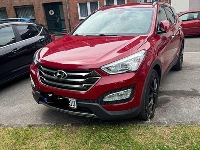 Hyundai Grand Santa Fe