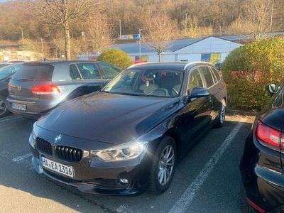 Gebraucht BMW 320 M Sport 184 PS (135 kW) 2014 Blau Kombi