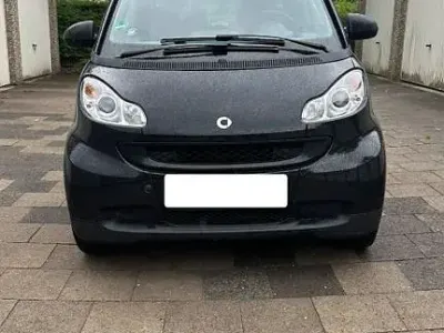 Gebraucht Smart ForTwo Coupé 61 PS (44 kW) 2009 Schwarz Coupé