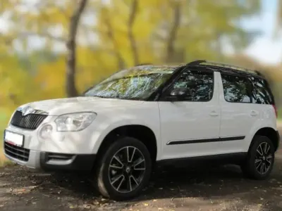 Gebraucht Skoda Yeti Adventure 122 PS (89 kW) 2013 Weiß SUV