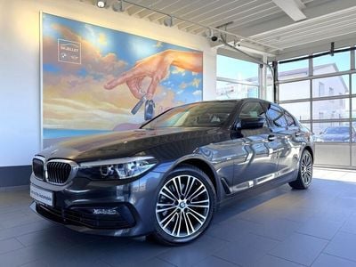 Gebraucht BMW 520 Sport Line 184 PS (135 kW) 2018 Sophistograu brillanteffekt me Limousine