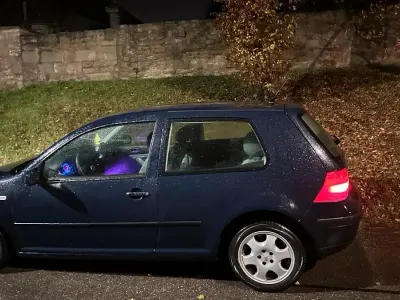 Gebraucht VW Golf IV 101 PS (74 kW) 2004 Blau Kleinwagen
