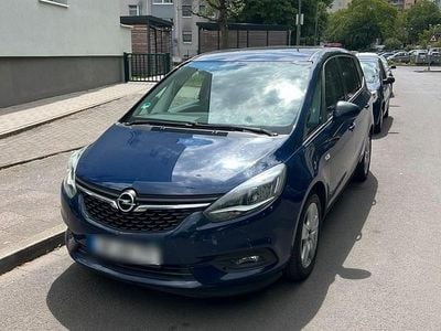 Opel Zafira Tourer