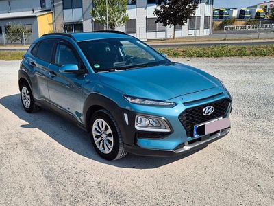 Gebraucht Hyundai Kona Select 120 PS (88 kW) 2018 Blau SUV