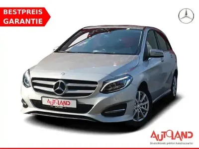 Gebraucht Mercedes B200 Style 156 PS (114 kW) 2015 Silber Kleinwagen