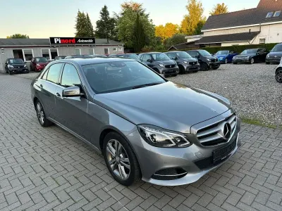 Gebraucht Mercedes E400 Avantgarde 333 PS (244 kW) 2014 Silber Limousine