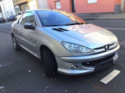 gebraucht Peugeot 206 CC Cabrio