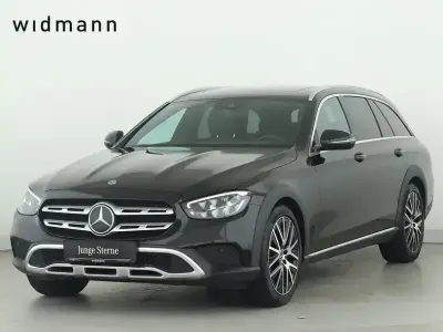 Gebraucht Mercedes E220 All-Terrain 194 PS (142 kW) 2020 Metalliclack obsidianschwarz Kombi