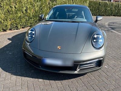 Porsche 911 Carrera