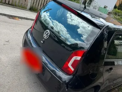 Gebraucht VW up! 60 PS (44 kW) 2012 Schwarz Kleinwagen