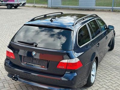 Usata BMW 525 197 CV (144 kW) 2009 Blu Station wagon