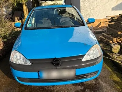 Usata Opel Corsa 58 CV (42 kW) 2002 Blu Utilitaria