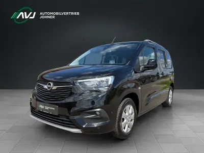 Gebraucht Opel Combo Life Innovation 131 PS (96 kW) 2021 Schwarz Van / Kleinbus