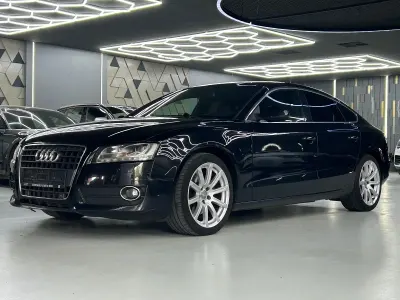 Gebraucht Audi A5 Ambiente 190 PS (139 kW) 2010 Schwarz Coupé